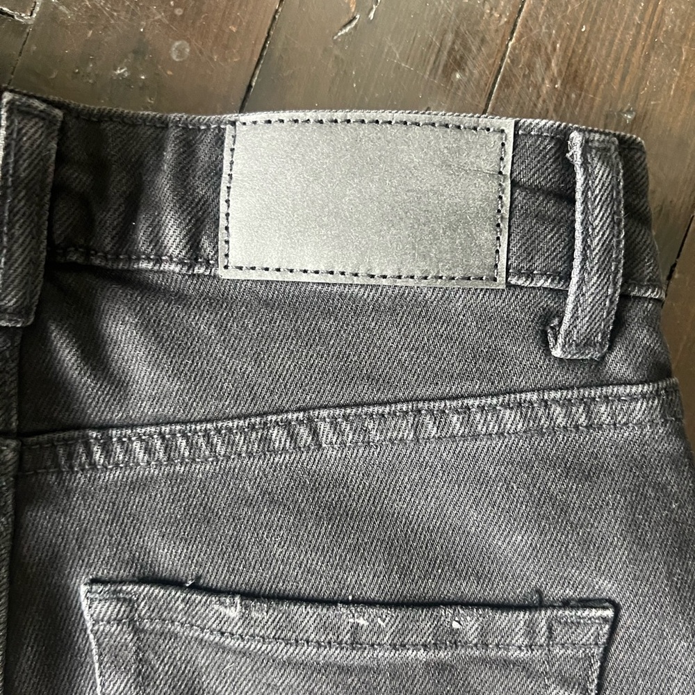 NWOT Zara High Rise Mom Jeans Black Size 2 - Picture 7 of 7